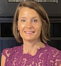 Sarah Leone's Instagram, Twitter & Facebook