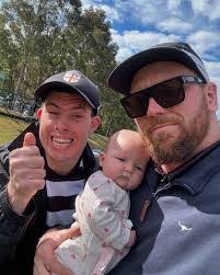 Harry Dunleavy's Instagram, Twitter & Facebook