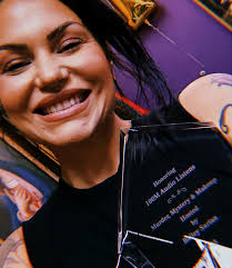 Back in April Murder, Mystery & Makeup hit 100 MILLION audio listens for  the podcast 😍🥹 I started all this in my bedroom,