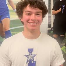 Elliot Rankin's Instagram, Twitter & Facebook