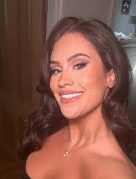 Alia Saunders's Instagram, Twitter & Facebook