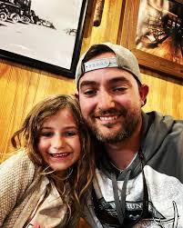 Jamie Teague's Instagram, Twitter & Facebook