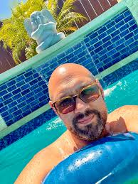 Somewhere within a 6 hour radius fun to go spur of moment for two days ?