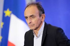 Éric zemmour, né le 31 août 1958 à montreuil, est un journaliste politique, écrivain, essayiste et polémiste français, généralement classé à l'extrême droite. T Riwtalqupk0m