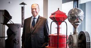 8,334 likes · 1,398 talking about this. Breve Biografia Do Sr Comendador Rui Nabeiro Ape Associacao Dos Pupilos Do Exercito