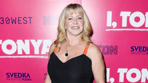 Tonya maxene price famed as tonya harding is a former figure skater, retired boxer, and reality television personality from the usa. Attentat Auf Eisprinzessin Nancy Kerrigan Tonya Harding Wusste Von Den Planen