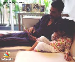 The best gifs are on giphy. Awwww Twinkle Captures Akshay Father Daughter Moment Tamil News Indiaglitz Com