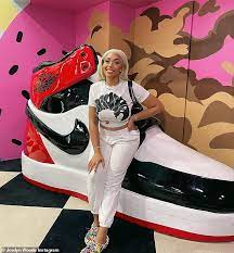 Jordyn Woods Sparks Engagement Rumors With Karl Anthony Towns While Wearing A Massive Diamond Ring Daily Mail Online