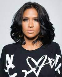 Epingle Par Camilia J Sur Short Cutt Modele Coiffure Top Coiffure De Beaux Cheveux