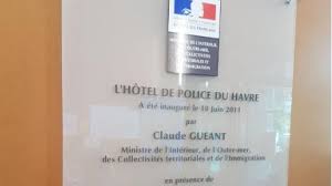 Consultez 8 475 avis de voyageurs, 3 133 photos, les meilleures offres et comparez les prix pour 54 hôtels à le havre, france. Commissariat Du Havre Un Syndicat De Police Demande Le Retrait De La Plaque D Inauguration Par Claude Gueant