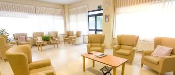 Cómo se paga una residencia de ancianos? - FNSCamino