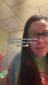 bye #fyp #foryou #vinyl #vinyltok #record #recordcollection  #recordcollector #vinylcollection #vinylcollector