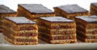 Hungarian Zserbo Suti Dessert Gerbeaud Chocolate Nut And Jam Dessert World Famous Similar To Croatian Madjarica Kolac German In 2021 Homemade Cakes Desserts Food