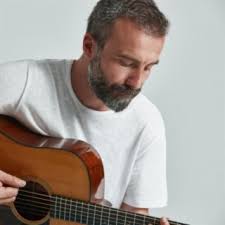 Emre Arslan Songs MP3 Download, New Songs & Albums