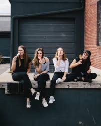 Four Best Friends Squad Birthday Photoshoot With Friends Image Result For Instagram Friend Photoshoot Ideas Friend Photoshoot Friends Photography Friend Photos