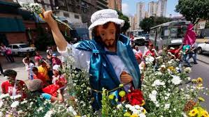 Conoce el significado, origen y curiosidades del nombre juan y por qué es uno de los nombres más elegidos por los padres para sus bebés varones. Especial San Juan Bautista Asi Celebran Al Santo Que Todo Lo Tiene Y Todo Lo Da