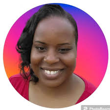 Roberta Hannah, an 18-year-old from Massachusetts, was accepted into all 8  Ivy League schools while preparing for 7 AP exams. With support from her  mom and sister, she chose Columbia University to