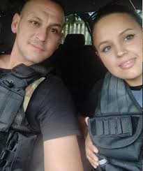 Wife of late police informant Wiandre Pretorius added as sixth accused in Emmanuel Mbense murder case Jaun Maree Eksteen, wife of the late police informant and reservist Wiandre Pretorius, has been arrested