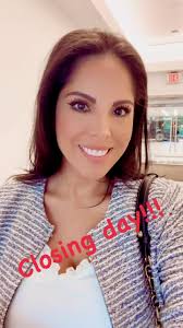 It’s closing day!!! My sellers were the best 😀 so excited for them and  grateful for their trust!