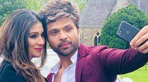 His father birthplace is rajula dungar. Himesh Reshammiya And Wife Sonia Kapoor Celebrate First Anniversary In Scotland See Pic Movies News