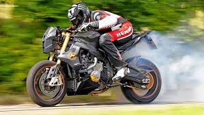 3 ret 198 4 carlos checa: Wunderlich S 1000 Rr Mad Max Wahnsinn Auf Zwei Radern Motorradonline De