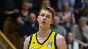 Franz wagner (born 23 september 1911; Michigan Basketball Signs Franz Wagner Moritz S Brother