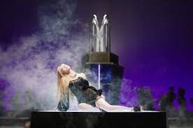 Ahri, akali, evelynn and kai'sa. G I Dle Embrace Their Sins In Oh My God Seoulbeats