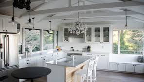 حلول عملية لـ المطبخ الصغير سيكون مملكتك الأنيق