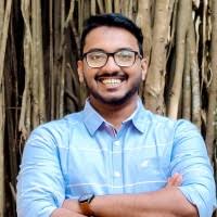 2500+ "Aarón" profiles