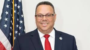 Corte desestima demanda contra referendo sobre acalde fuerte en la ciudad  de Miami