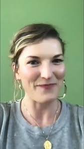 Life's divine dance requires us to honor both the visible and the hidden.  🌙 When we embrace all aspects of life, we align with its true flow.⁠ ⁠ 🎥  Watch how to