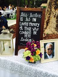 Wedding Idea For A Memorial Table But Different Look Wedding Memorial Dream Wedding Wedding