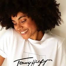 PVH、2-4月は43%の減収