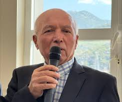 İlçe Kaymakamımız Sayın Can Kazım KURUCA; İlçe Emniyet Müdürü Sayın Nail  Çelik, Gençlik ve Spor İlçe Müdürü Sayın Zeki Çelik, Bucak Belediye Başkan  Yardımcısı Sayın Hüseyin Göktur, CK. Akdeniz Elektrik Dağıtım A.Ş.