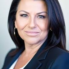 Sandra Baughman's Instagram, Twitter & Facebook