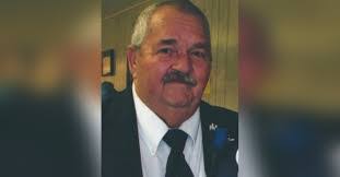 Lori Gatlin's Instagram, Twitter & Facebook