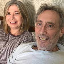 Michael rosen says the nurses who cared for him showed. Michael Rosen I Am Only Finding Out Now How I Was Saved From Coronavirus Michael Rosen The Guardian