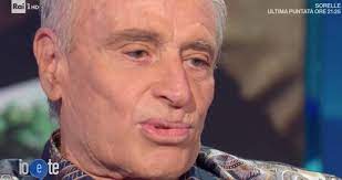 Storia della vita di edoardo vianello, cantante italiano. Edoardo Vianello Non Parla Della Morte Di Sua Figlia Fara Sempre Troppo Male Foto Ultime Notizie Flash