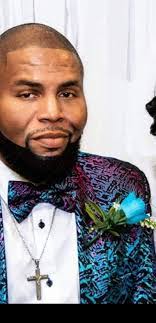 Jarvis Bell's Instagram, Twitter & Facebook