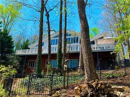 Lake lanier homes for sale by owner. View All Lake Lanier Waterfront Homes For Sale Lake Lanier Homes For Sale Sheila Davis Group The Norton Agency Leading Lake Lanier Real Estate Agents