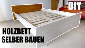 Nach den 4,5 stunden bauzeit kannst du dich auf deinem neuen bett entspannen. Diy Bett Selber Bauen Unter 100 Youtube