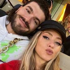 Emma Krieger's Instagram, Twitter & Facebook