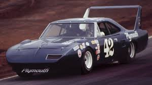 Papyrus design started in the late 1980's with the game called indy 500, they made their first nascar game in 1994 and their last in 2003. Nascar Legends On Twitter Dan Gurney Would Have Been 89 Today Rip Gurney Was The First Driver To Win Races In F1 Indycar Nascar Sports Cars 24hoursoflemans He Won Races In