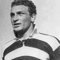 Bruce Matthews aus Kanada wirft Kugelstoßen während der