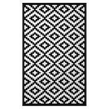 This sunny and sensational indoor/outdoor rug is pretty, practical, and simply perfect for high traffic areas. Lightweight Indoor Outdoor Reversible Plastic Rug Nirvana Black White 4x6 Ft Walmart Com Walmart Com