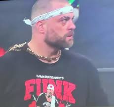 Check out Eddie Kingston reppin'...