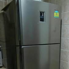 Samsung rt7000 refrigerator announce, samsung rt7000 refrigerator malaysia. Samsung Refrigerator Freezer Capacity 410l Model Rt54ebpn Price 180 Tv Home Appliances Kitchen Appliances Refrigerators Freezers On Carousell