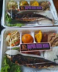 Selama memimpin misa arwah, romo banar tidak bisa menyembunyikan kesedihannya. Dapur Nene Gode Paket Nasi Box Untuk Acara Misa Arwah 1 Tahun Di Bondongan Kota Bogor Terima Kasih Ibu Fransiska 7 Oktober 2018 Latepost Dapurnenegode Nasibox Nasiboxdibogor