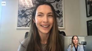 Sabena Suri's Instagram, Twitter & Facebook