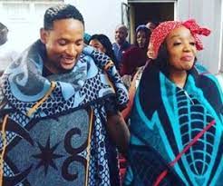 Jun 22, 2020 · max lichaba is speaking out sophie ndaba has successfully been in the entertainment industry for more than two decades and there is no stopping her hustle.we first met the beauty when she bagged. Pic Sophie Ndaba S Traditional Wedding With Max Lichaba Drum